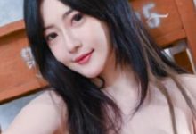 虎牙超人气超粉嫩极品身材男粉无数【国产】巨R嫩鲍女神沈娜娜（璃奈酱）新作合集_1v-372m-srcmini