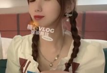 糖心超人气网红美少女小桃酱被学长骗到酒店-srcmini