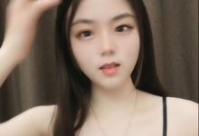 眼前一亮颜值小美女身材真奈斯-srcmini