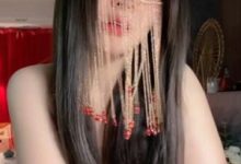 极度妖姬-UT司藤_高颜女神露脸奥利给表演-srcmini