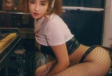 虎牙宅男圈私藏散播绝版超高质量精品美人大合集【浮力精品】高质量（极品美女）绝版诱惑大合集【60GB】-srcmini