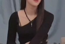 商学院舞蹈生神似奶茶妹妹-srcmini