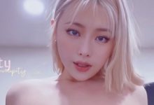 推特30万人追踪极品尤物《kitty》顶级露脸反差-srcmini