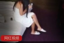 推特大神《yq-k》新作之被外卖小哥采摘-srcmini