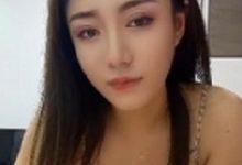 精选御姐秀丝足，小语教你打粑粑-srcmini