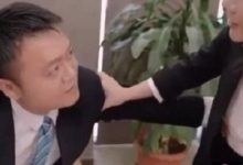 油腻大叔经理潜规则年轻迷人女秘书，黑丝包臀裙勾勒诱人曲线【119MB】-srcmini