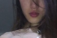 性感女友在被窝里舔JB，玩弄时骚叫的视频（2v260m）百度云-srcmini