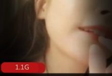 网红哆啦直播尺度大，白嫩身材惊艳，视频1.1G豪华合集-srcmini