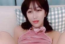 CB站最新视频：meow7V5.23G，粉丝热议收藏-srcmini