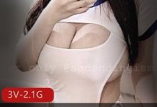 推特优质妻子全L展示寻求感觉男厕互动3V2G，精彩厕所楼道秀-srcmini