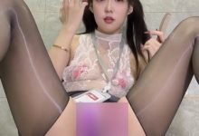 服装丝袜Yaya728直播合集21V23G太顶了-srcmini