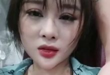 健身房湿身互动00后辣妹1V视频224M极致诱惑-srcmini