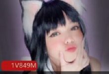 微博网红绯红小猫萌猫模拟私拍849部50G娇小可爱-srcmini